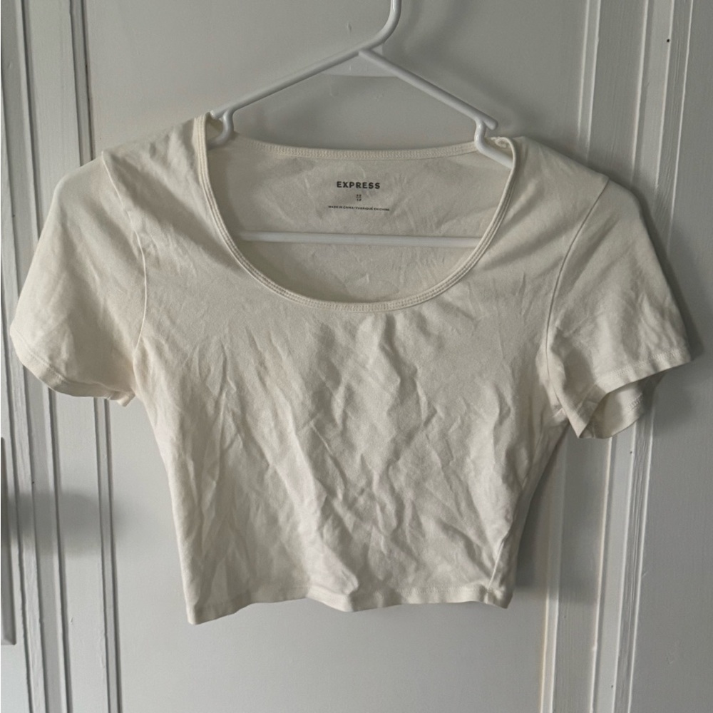 Express Women's Off-White Crop Top